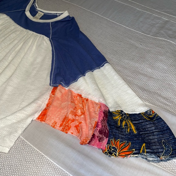 We The Free dolman sleeve top - Picture 3 of 3